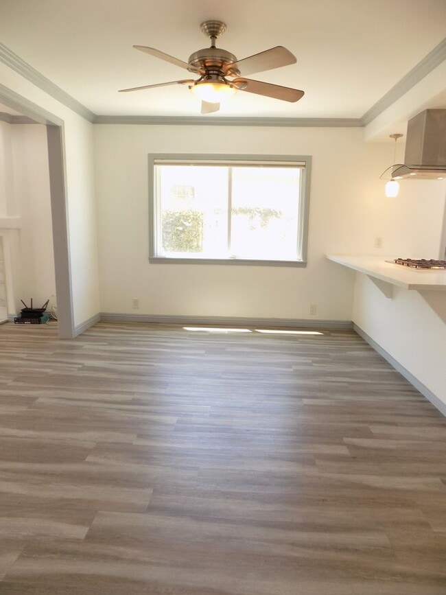 Photo - Ranch Style 1 Level, 3Bed/2Bath, Miraleste Pines, Custom Touches Everywhere