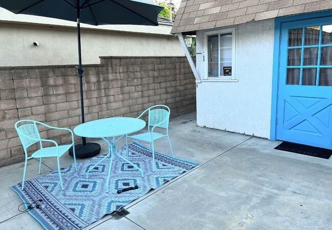 Photo - 1145 Valencia Way Unit B (Back House)