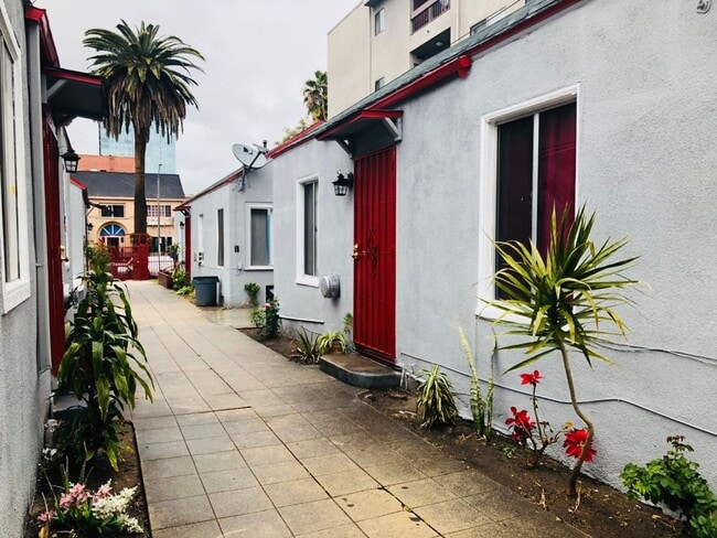 Photo - Midtown Apartments