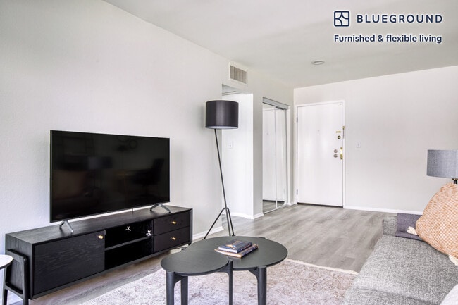 Photo - 616 N Sweetzer Ave Unit FL2-ID492