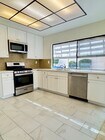 Photo - Beautiful Valencia 4 Bedroom Home
