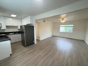 Photo - 2016 Ernest Ave Apartment Unit 3