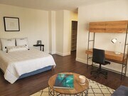 Photo - 10401 Wilshire