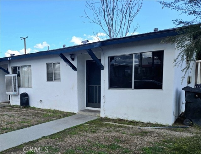 Building Photo - 981 W Kimball Ave