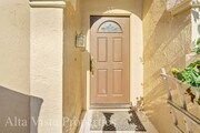 Photo - Beautiful Dual Master bedroom Townhome in ...