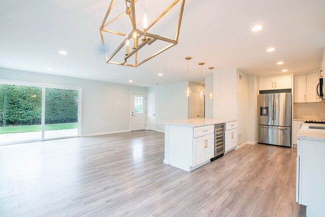 Photo - Charming Three Bedroom 2 Bath Home with Spacious Backyard for Entertaining!