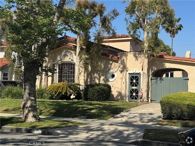Building Photo - 144 S La Peer Dr Rental