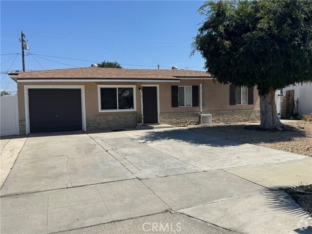 Building Photo - 926 Griffith Way Rental