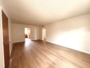 Photo - 524 N 21st St Apartment Unit B