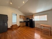 Photo - 1 bed, 1 bath Guest unit in Woodland Hills House
