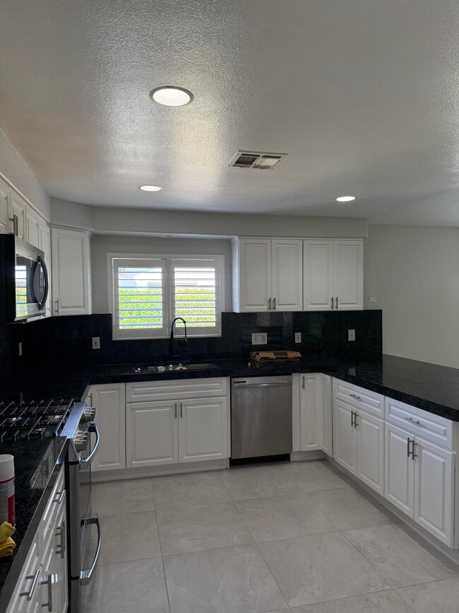 Photo - 32790 Aurora Vista Rd