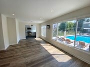 Photo - 1319 Havenhurst Dr