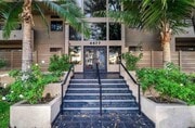 Photo - 4477 Woodman Ave