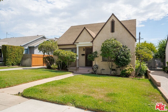 Photo - 606 South St