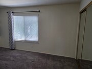 Photo - 1623 Heather Dr