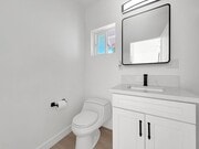 Photo - 1273 Donatello St