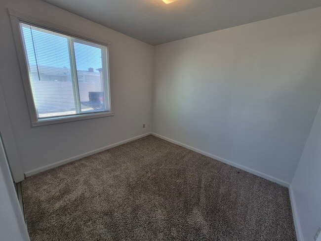 Photo - 4861 Lehrer Dr