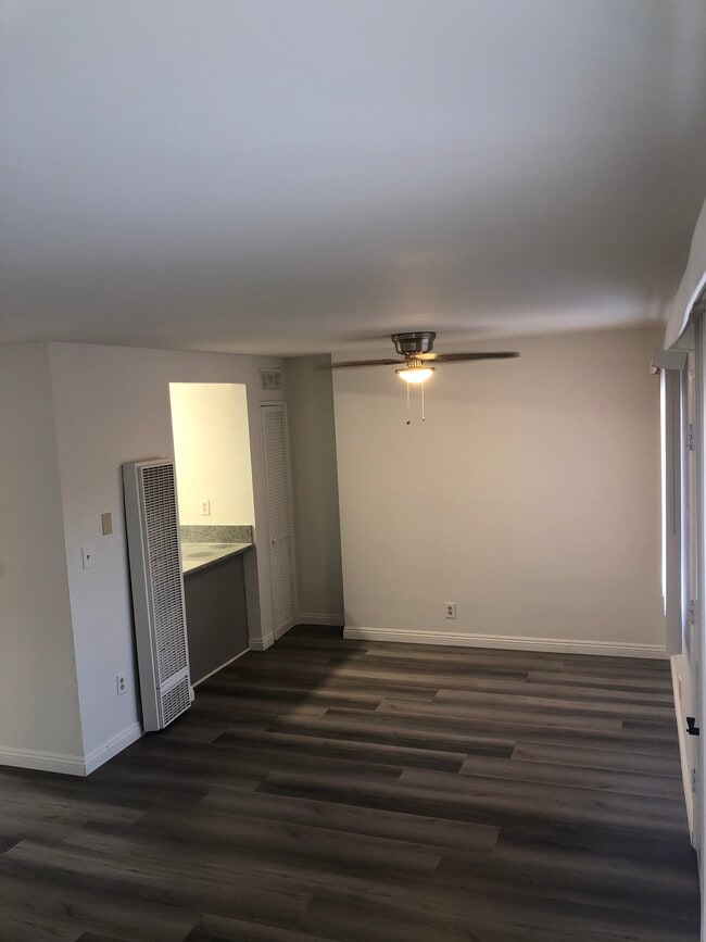 Photo - 2734 James M Wood Blvd Unit 5