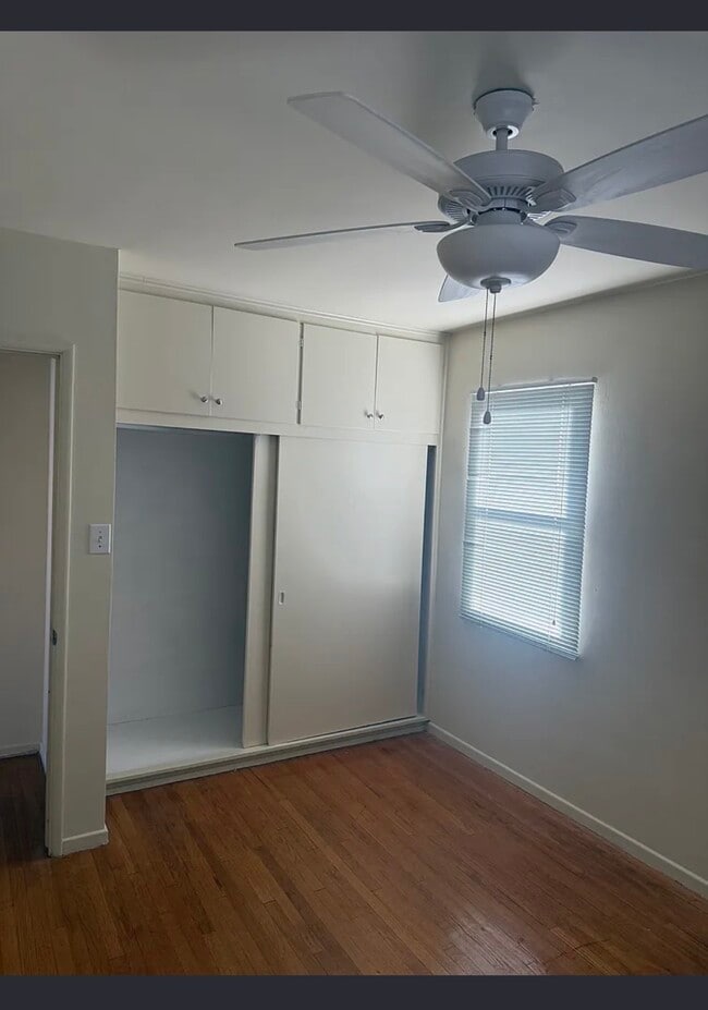 Building Photo - 2514 N Glenoaks Blvd Unit B