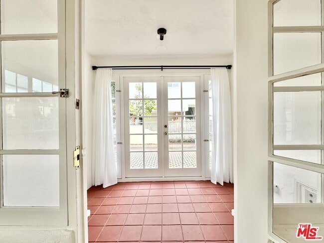 Photo - 1452 S Wooster St