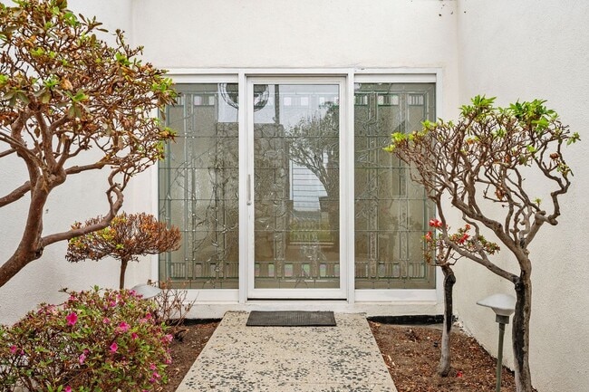 Photo - 18145 Kingsport Dr