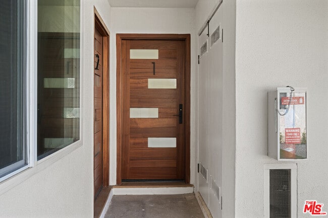 Photo - 420 S Sepulveda Blvd Unit 12