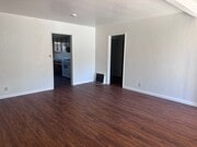 Photo - Cute Front House In San Pedro