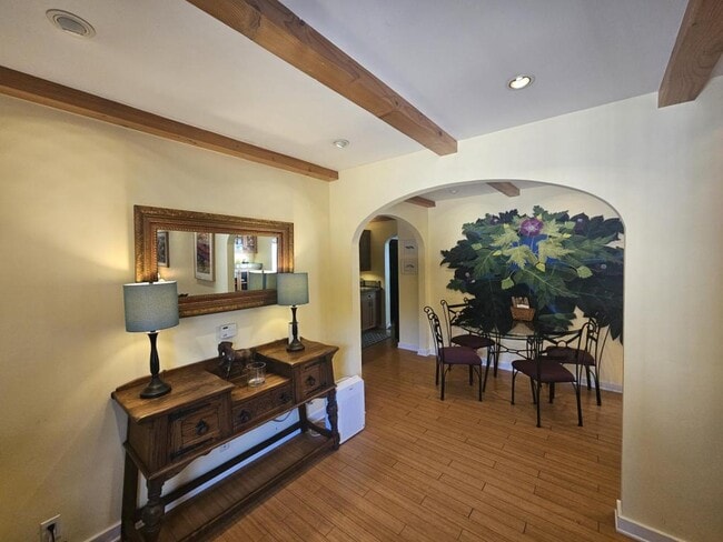 Photo - 1287 Coast Village Cir