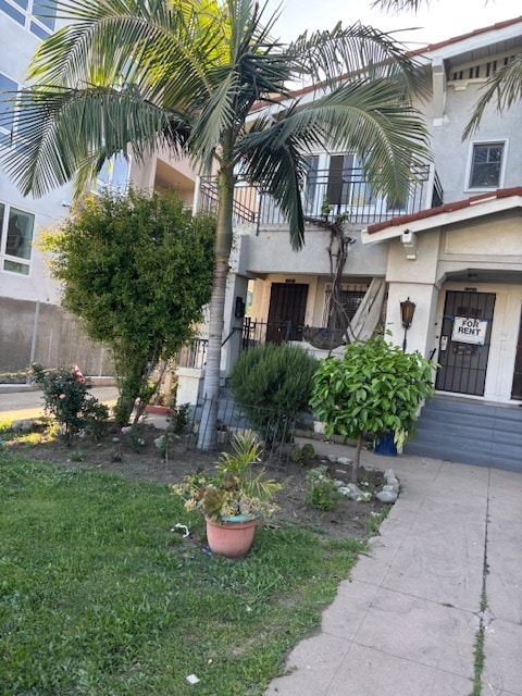 Photo - 1723 Winona Blvd Unit 1723