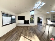 Photo - 602 Victoria Ave