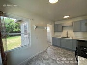 Photo - 450 Fern St