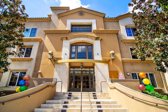 The Montgomery - The Montgomery Apartments