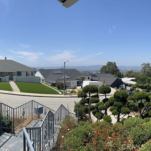 Photo - 5266 Veronica St