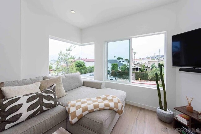 Photo - 3148 Emerson St Townhome