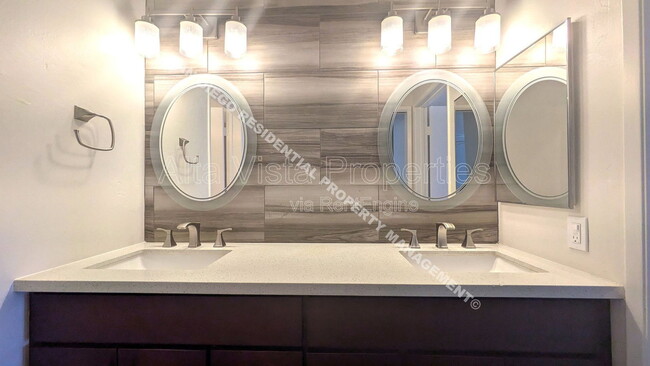 Photo - 1855 Diamond St Unit 5 315