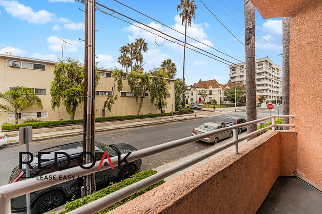 Photo - 7370 Hawthorn Ave Unit 105
