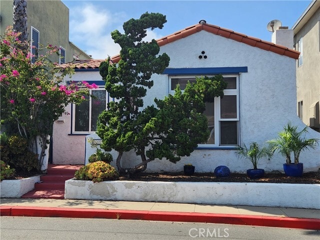 Photo - 329 27th St House