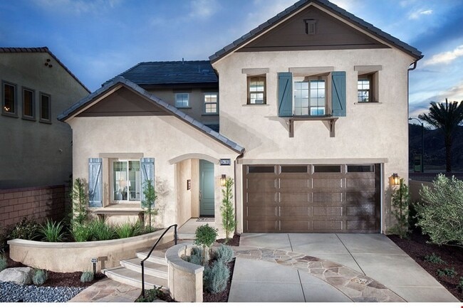 Building Photo - Beautiful three bedroom three bath home located in Lake Elsinore