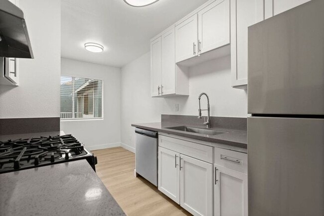 Photo - Bevia Apartments ||