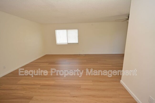 Photo - 240 Alpine St