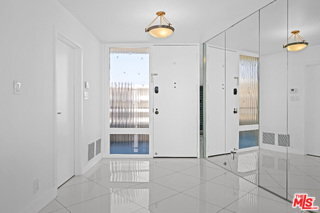 Photo - 4267 Marina City Dr