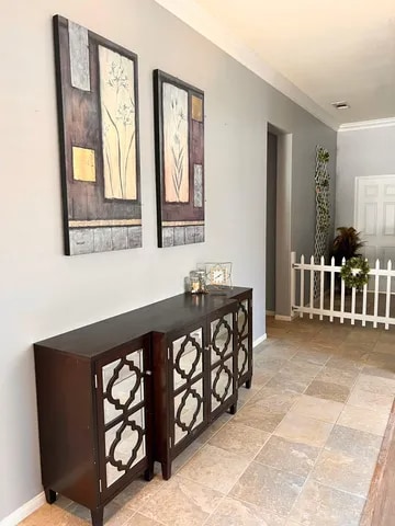 Photo - 1685 Rose Ave