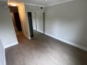 Photo - 5460 White Oak Ave Unit D106