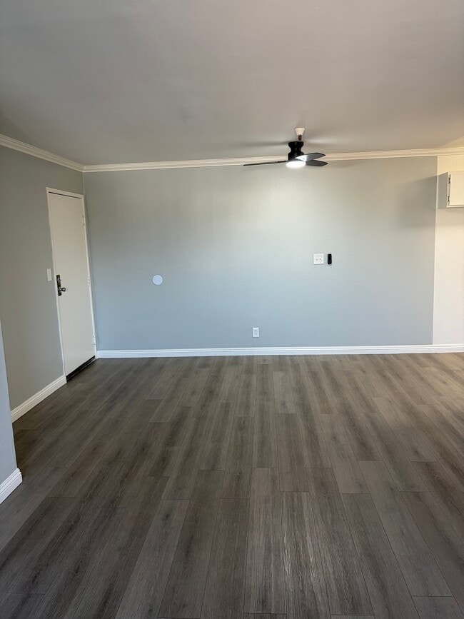 Photo - 5811 Tujunga Ave Unit 115