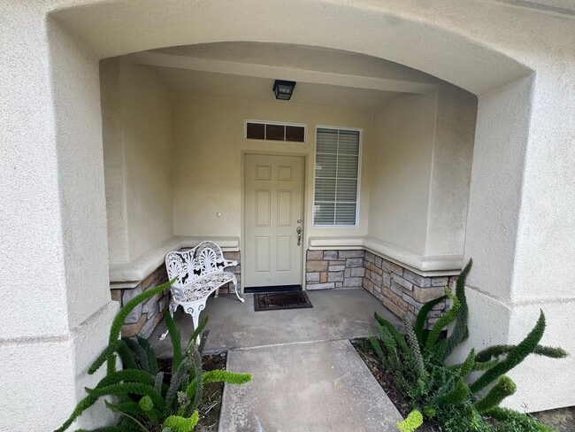 Building Photo - 2329S Eastbury Way, Santa Maria, CA 93455