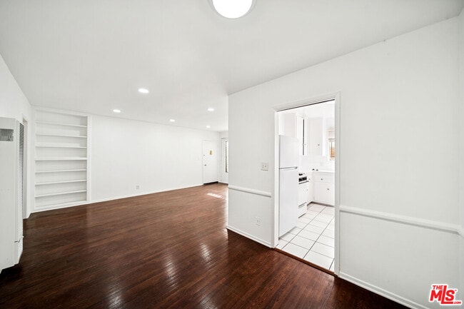 Photo - 2314 S Corning St Unit 3