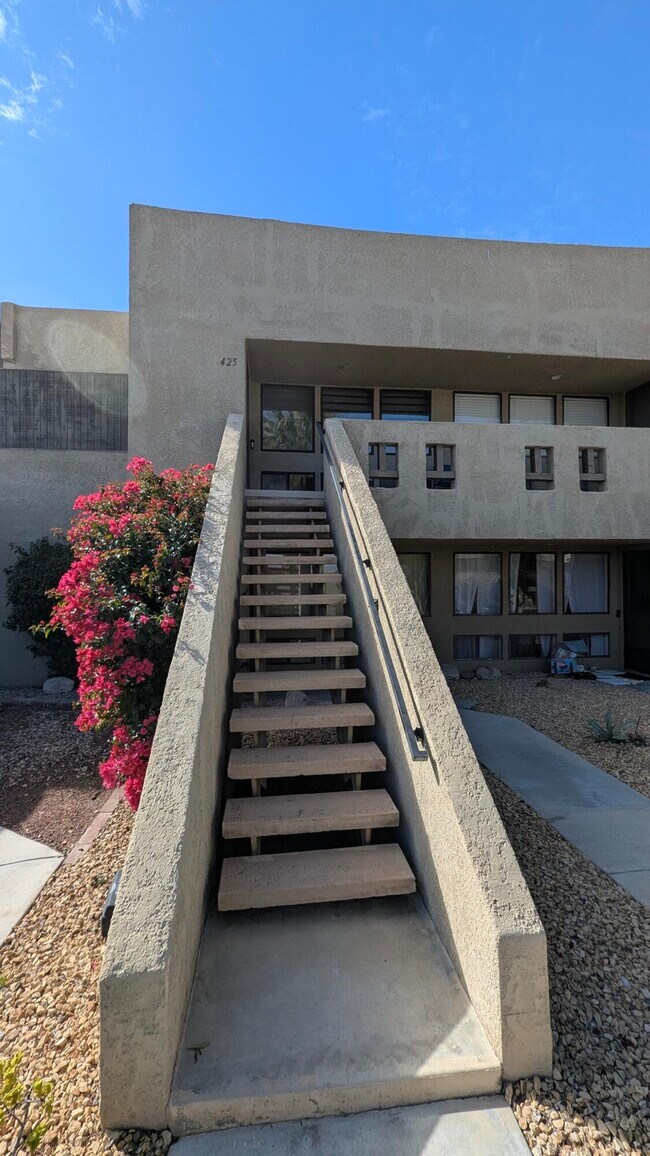 Photo - 425 Bradshaw E Ln Unit 63