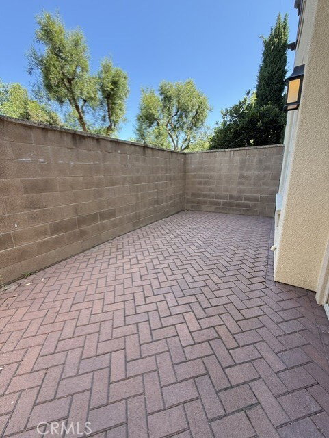 Building Photo - 224 Overbrook