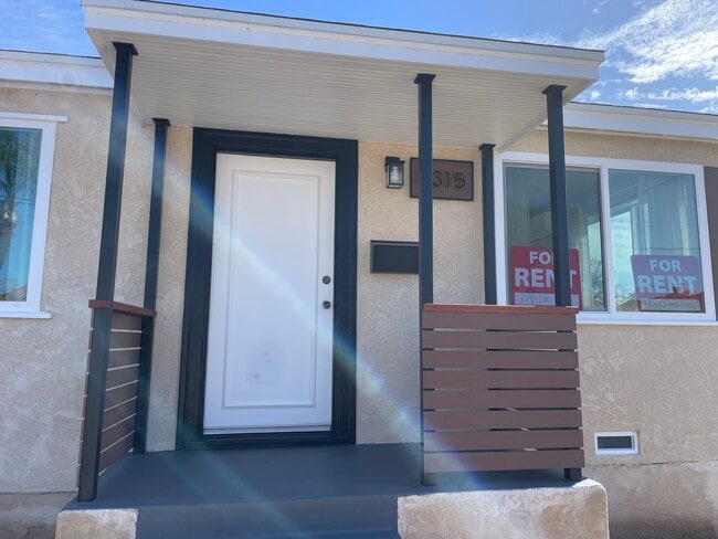 Building Photo - 6315 Osler St