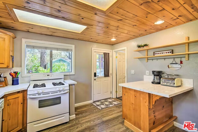 Photo - 161 Moreno Ln